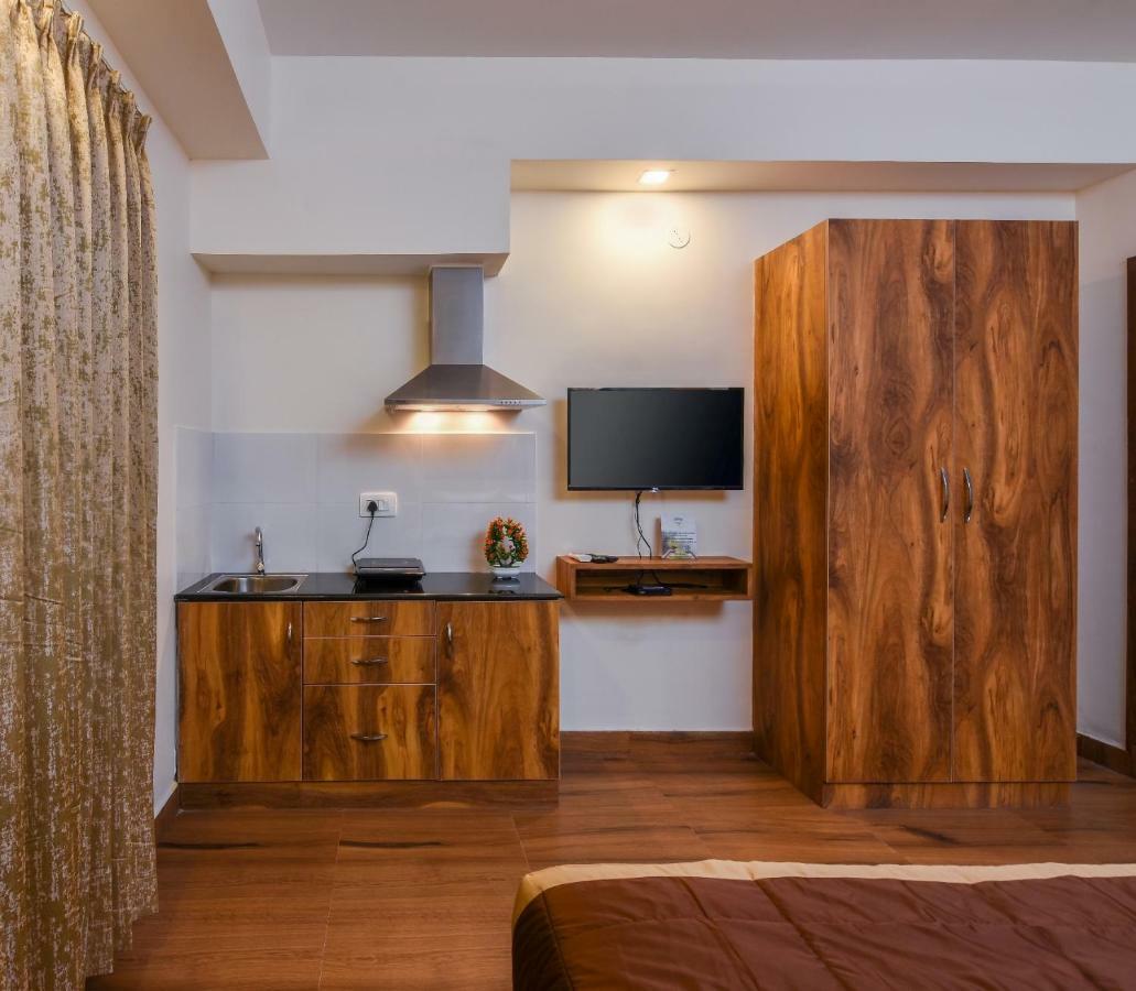 Kensington Suites Μπανγκαλόρ Εξωτερικό φωτογραφία