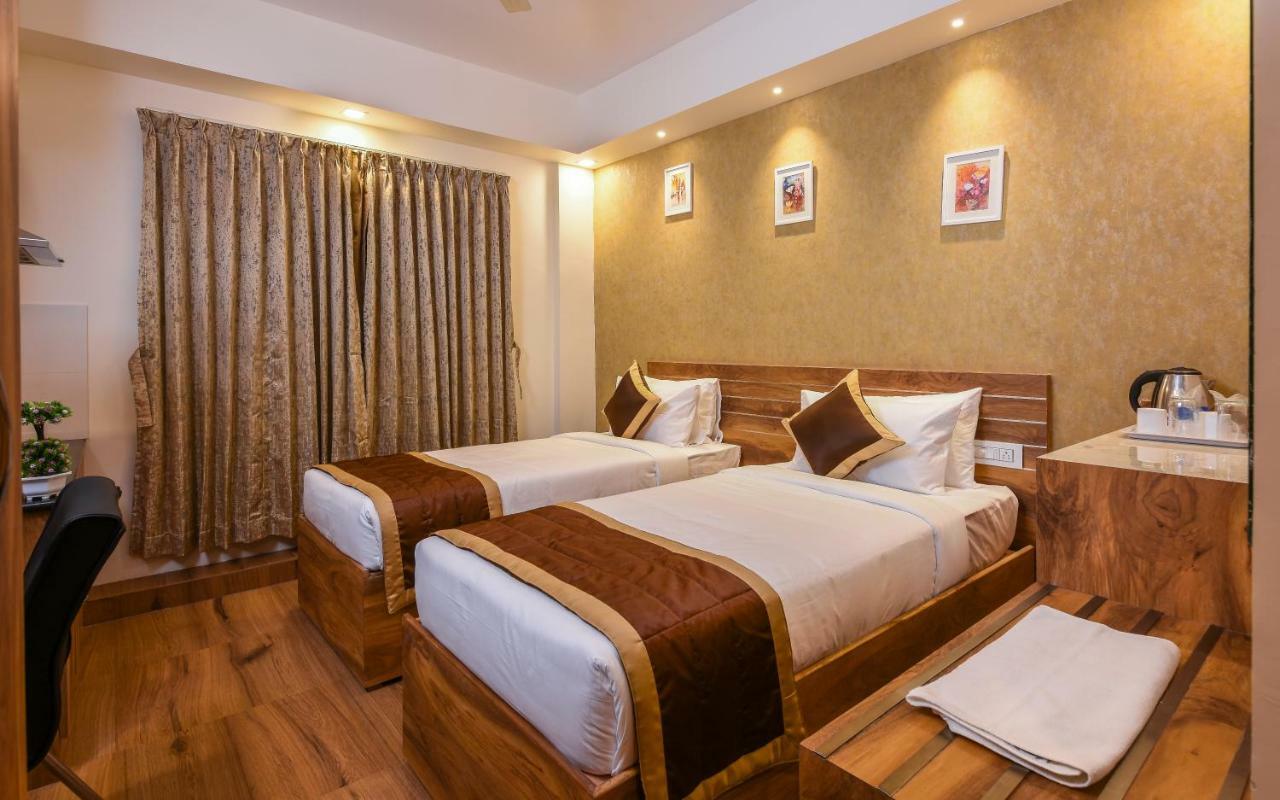 Kensington Suites Μπανγκαλόρ Εξωτερικό φωτογραφία