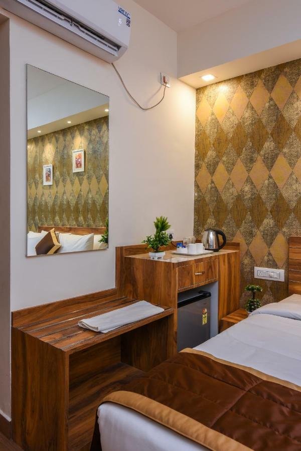 Kensington Suites Μπανγκαλόρ Εξωτερικό φωτογραφία
