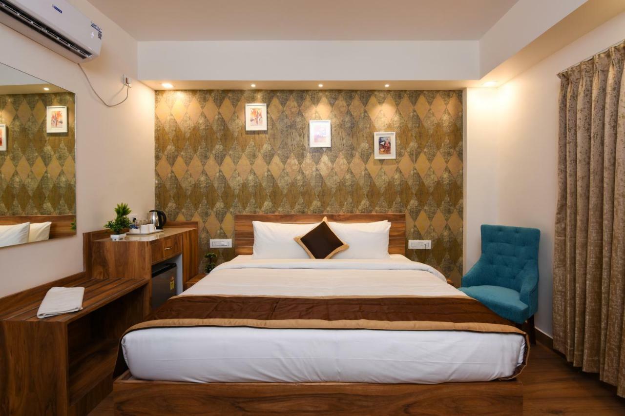 Kensington Suites Μπανγκαλόρ Εξωτερικό φωτογραφία